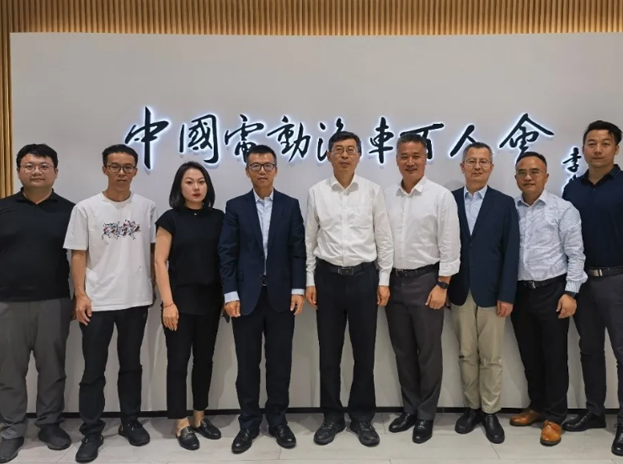 瑞薩電子與中國電動汽車百人會探討合作發展